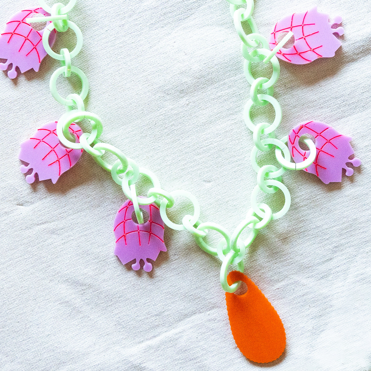 Garden Link Necklace In Mint