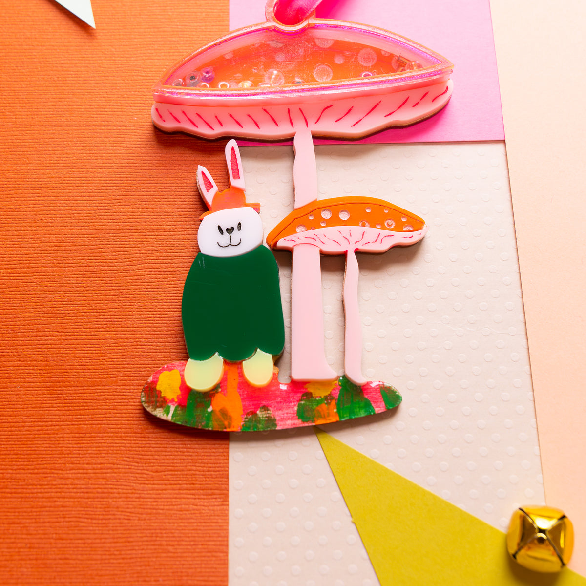 Rabbit Under Confetti Mushrooms Ornamnet