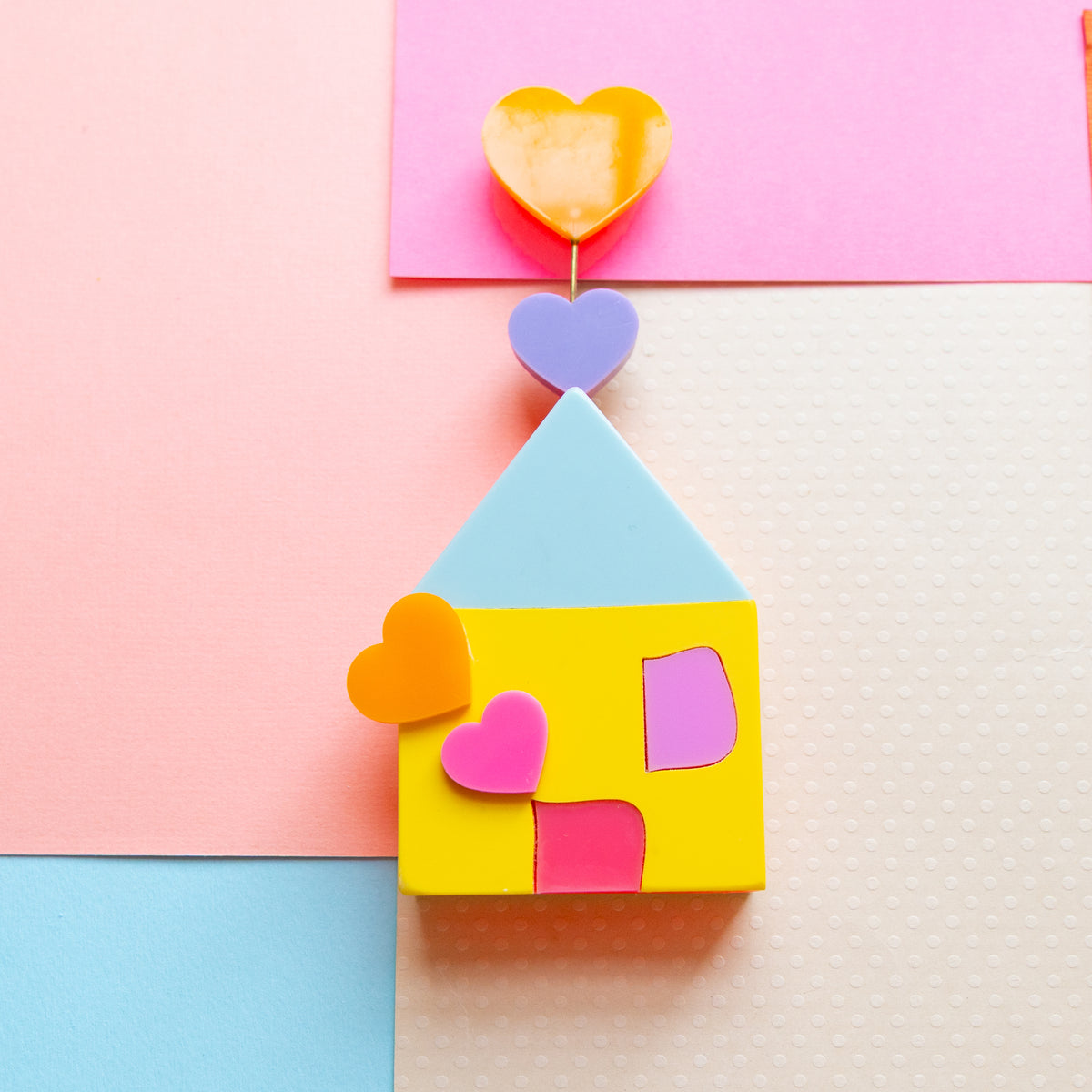 House Full Of Hearts (Yellow)