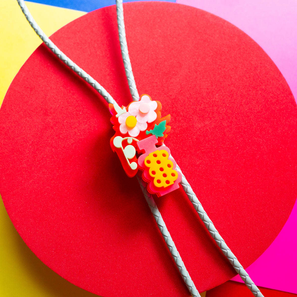 Vases And Flowers Bolo