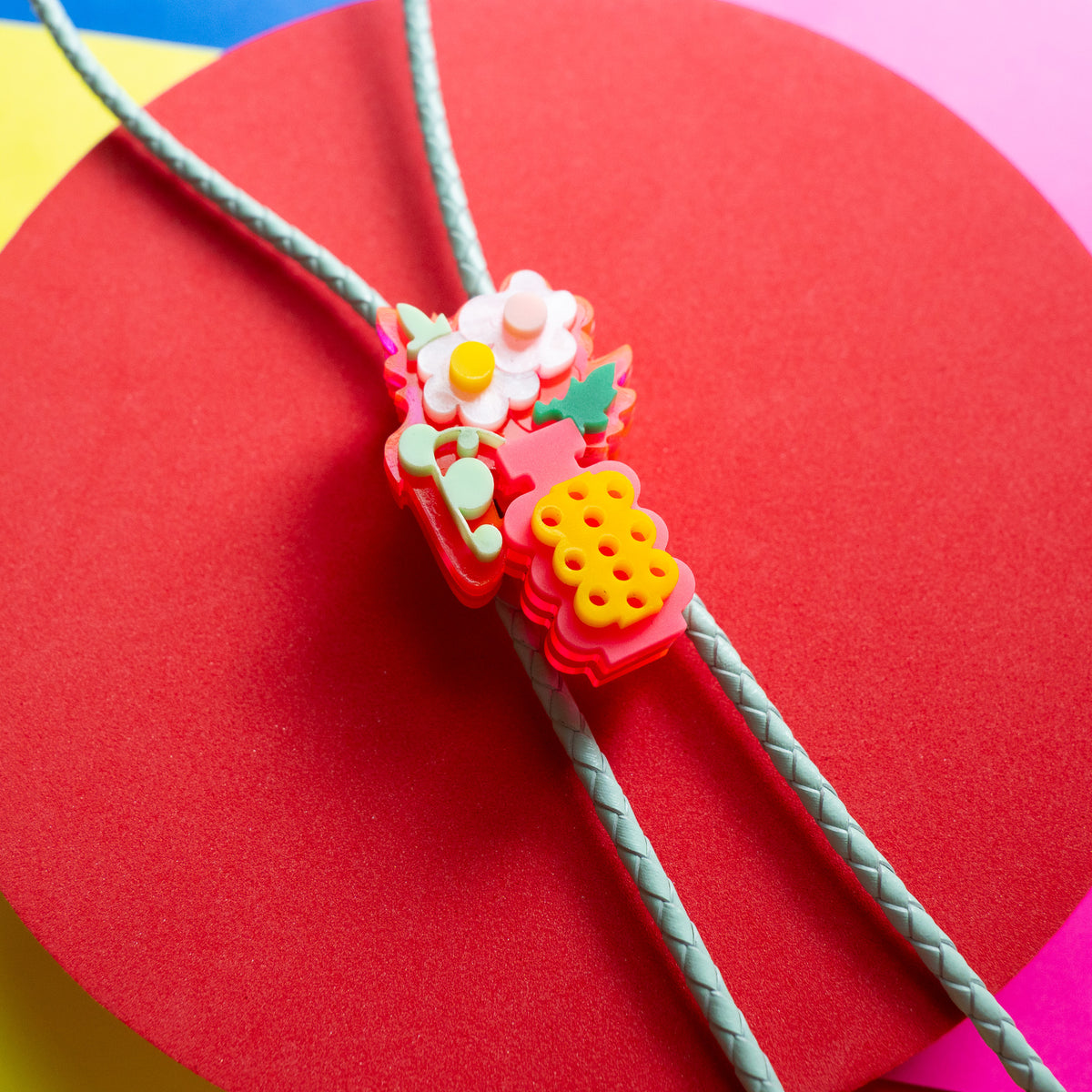 Vases And Flowers Bolo