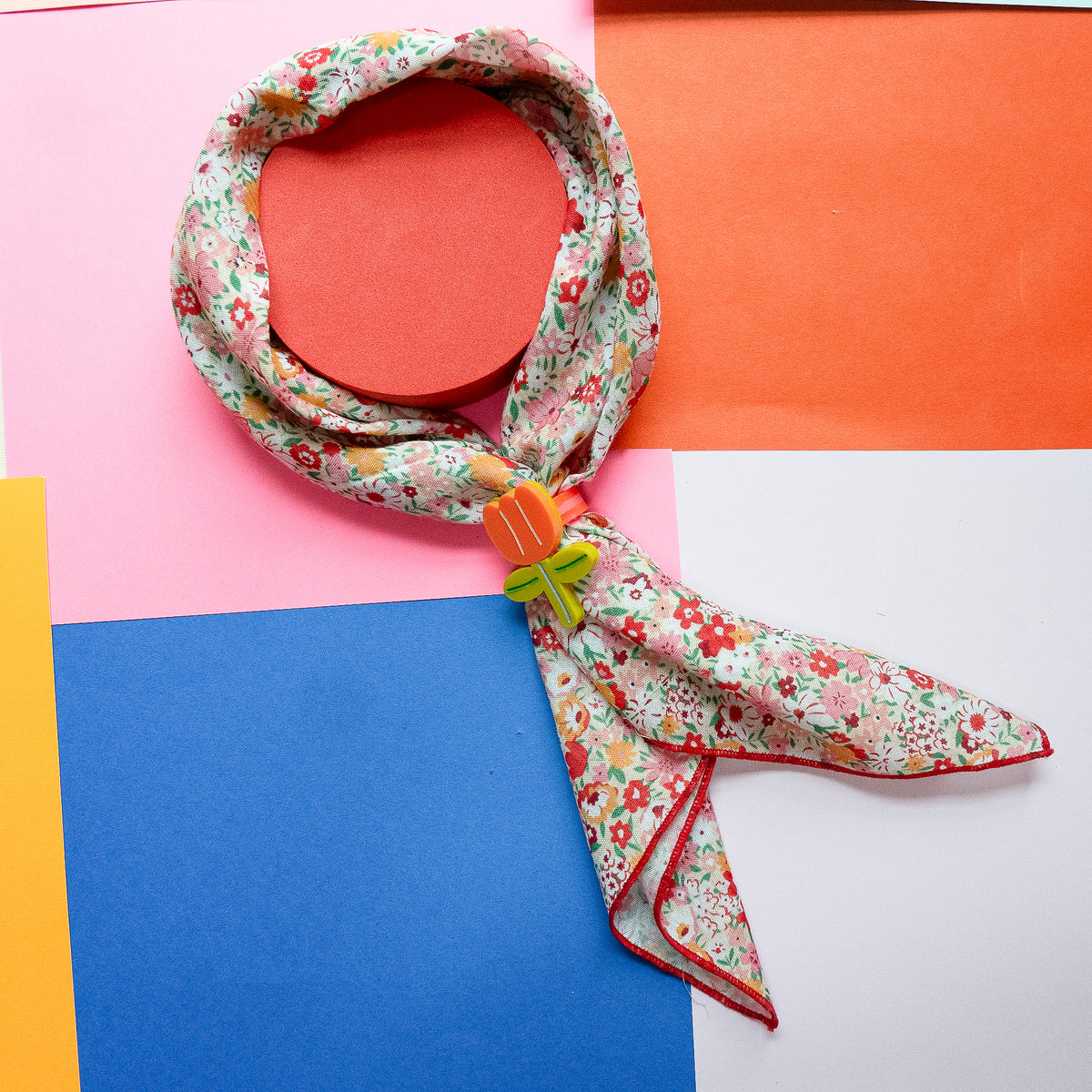 Tulip Scarf Slide