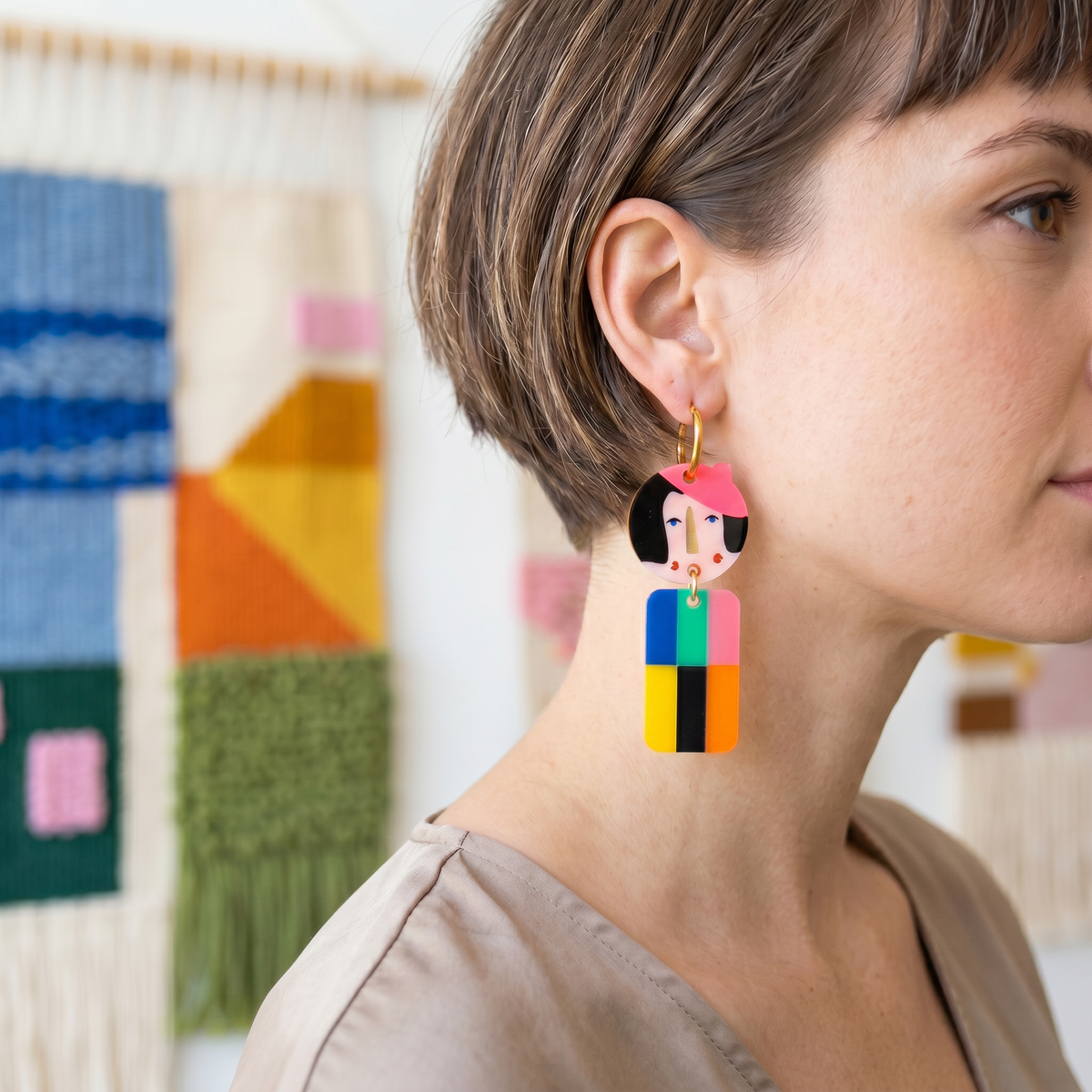 Humans In barrettes